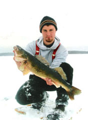 Hayward Area Guide Service :: Ice Fishing